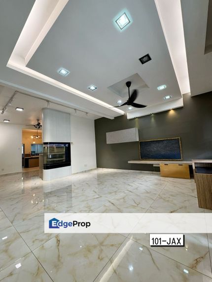 Paloma Bandar Bukit Raja 2-Storey Renovated Extended TipTop Condition, Selangor, Klang
