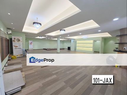 Jalan Raja Bot nearby Restoran Boston Klang 4-Storey + 1 Roof Top Corner Commercial Building with lift Good Condition , Selangor, Klang