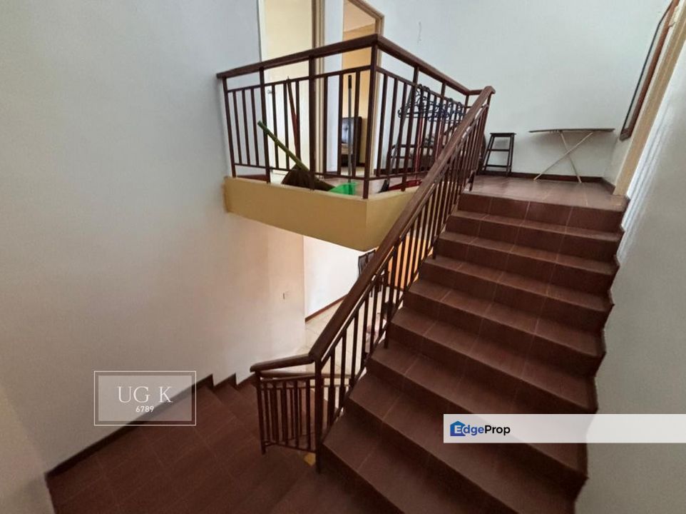 Seksyen 32 Berjaya Park 2-Storey Extended Good Condition Super Value , Selangor, Shah Alam