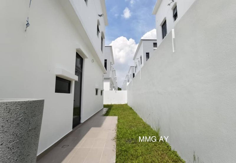 Casa Sutra, Alam Nusantara