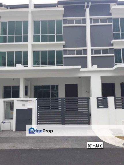 Taman Sejati Klang 3-Storey Basic Unit Good Condition Super Value , Selangor, Klang