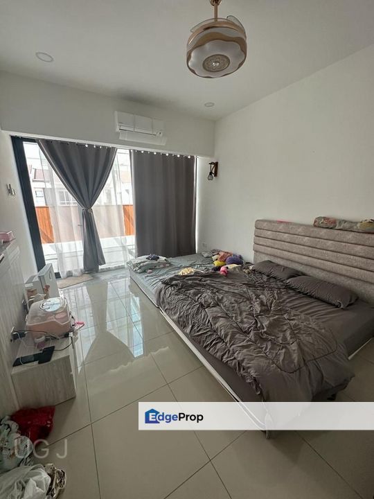 Amverton Link Jalan Sungai Jati 2-Storey Endlot Ready Move In Renovated Furnished , Selangor, Klang