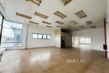 Gateway 16, Bandar Bukit Raja