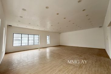 Gateway 16, Bandar Bukit Raja