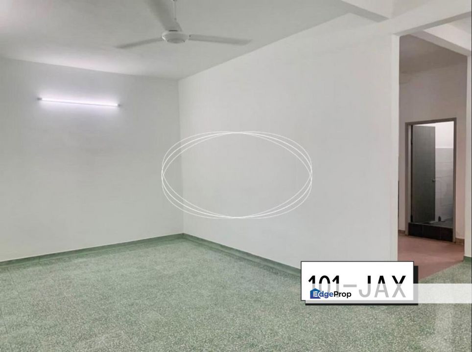 Southern Park Klang 2-Storey Basic Unit Good Condition Best Value , Selangor, Klang