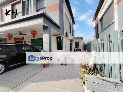 Canary Garden Bandar Bestari Klang 2-Storey Semi-D Renovated Extended , Selangor, Klang