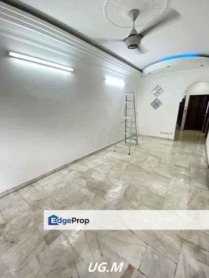 Bandar Bukit Raja Klang Single Storey Basic Unit Face No House Good Condition , Selangor, Klang