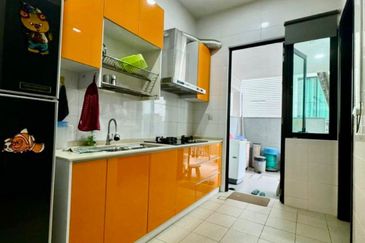 Duta Villa, Setia Alam