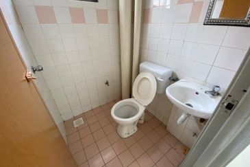 Pangsapuri Perdana, Seksyen 13