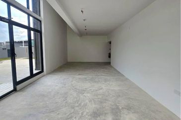 Elmina Business Park