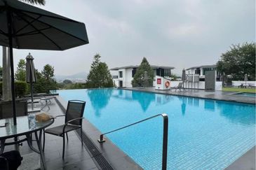 Duta Villa, Setia Alam