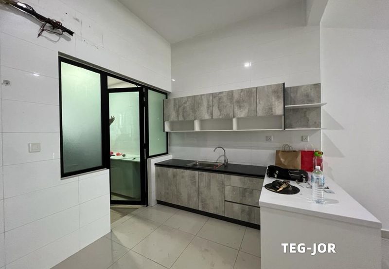 Duta Villa, Setia Alam