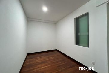 Duta Villa, Setia Alam