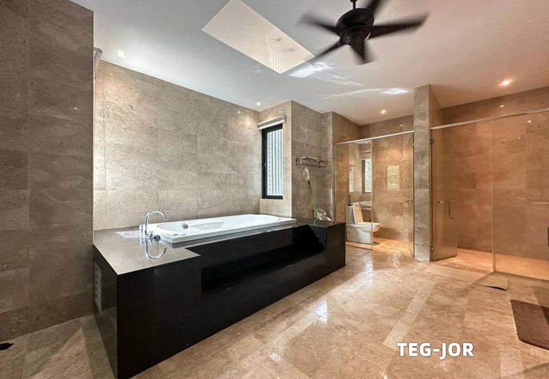 Duta Villa, Setia Alam