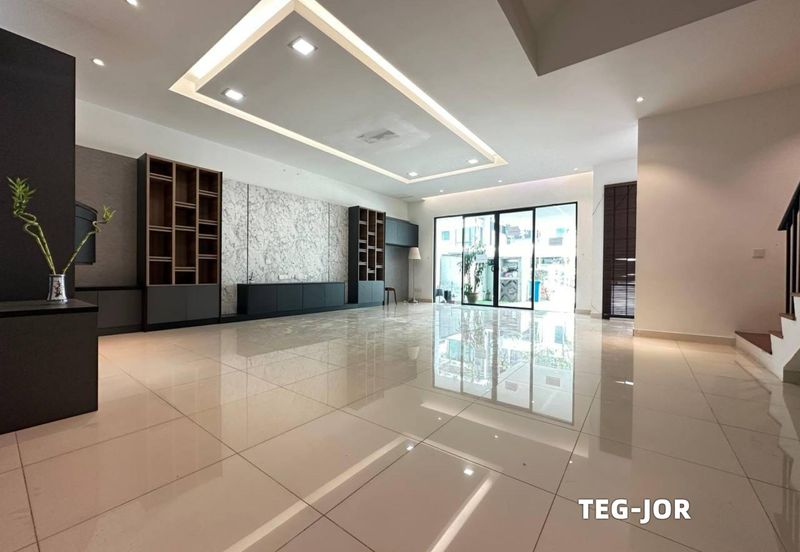 Duta Villa, Setia Alam