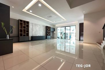 Duta Villa, Setia Alam