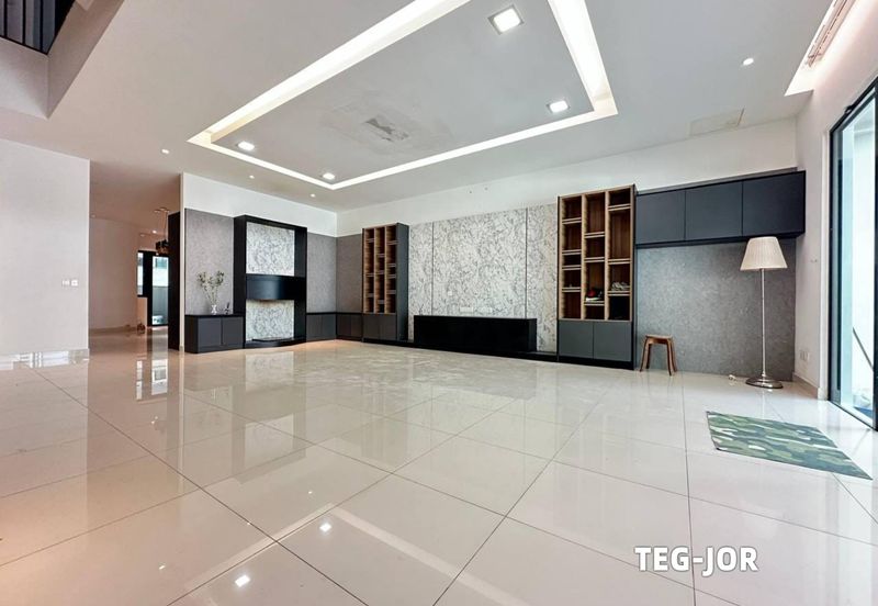 Duta Villa, Setia Alam