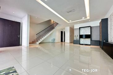 Duta Villa, Setia Alam