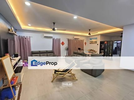 Aman Perdana Klang 2 Storey Semi-D Renovated Extended Good Condition Super Value , Selangor, Klang