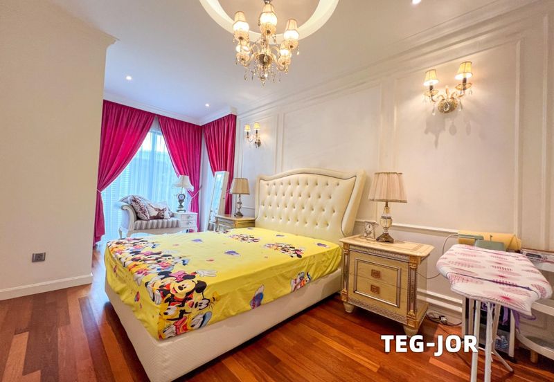 Duta Villa, Setia Alam