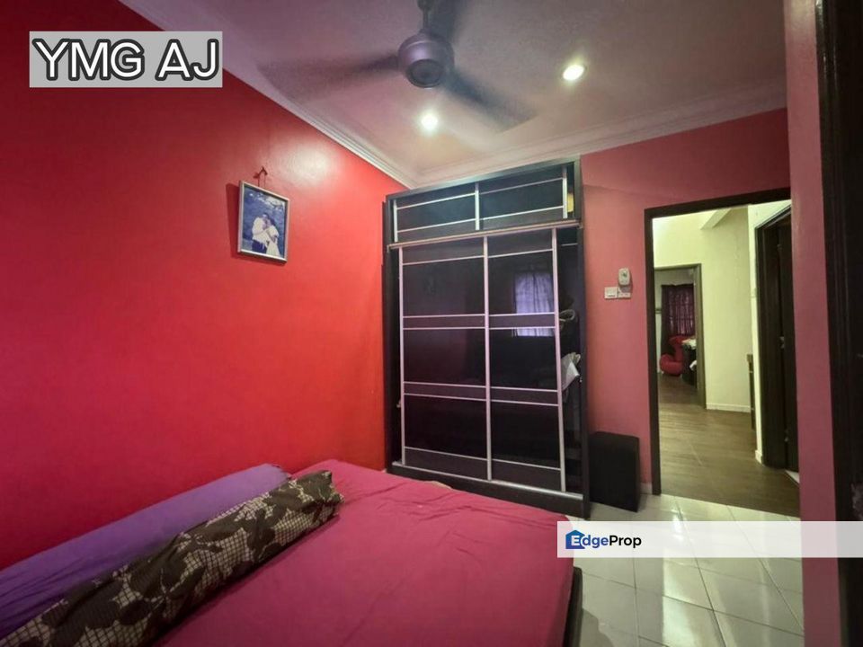 Bandar Puteri Klang 2-Storey Extended Renovated Good Condition Super Value , Selangor, Klang