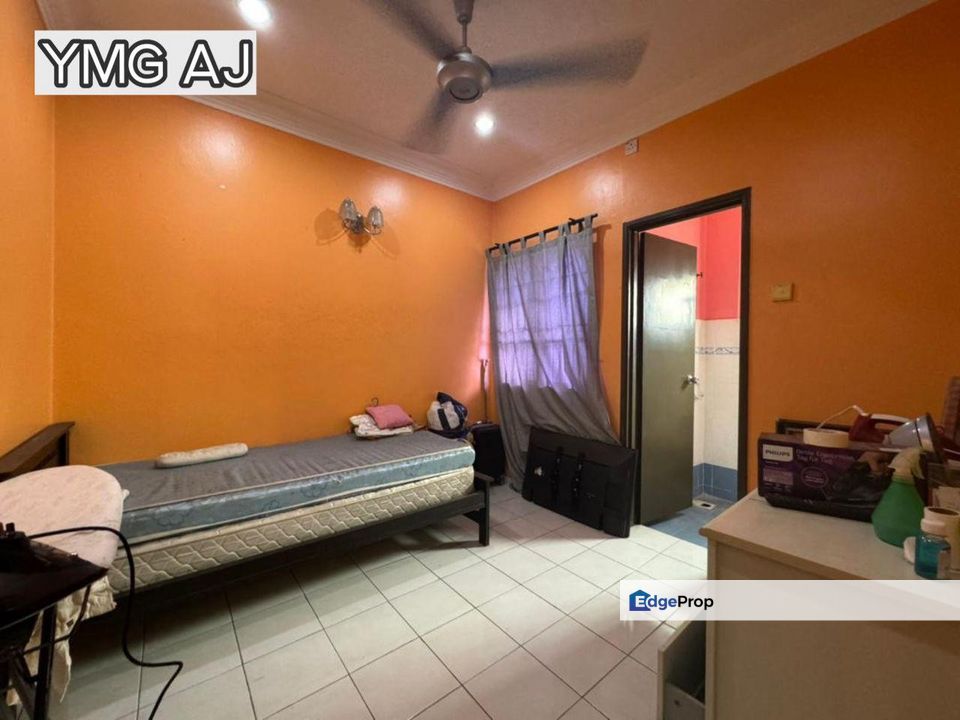 Bandar Puteri Klang 2-Storey Extended Renovated Good Condition Super Value , Selangor, Klang