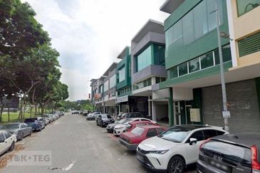 Elite 33 Signature Business Park