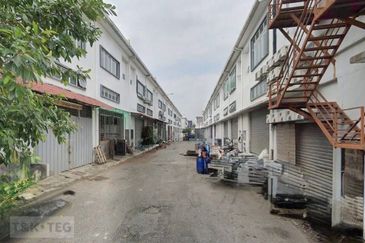 Elite 33 Signature Business Park