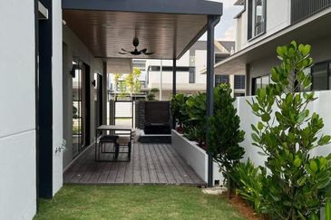 Dalia Residences @ Tropicana Aman