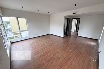 Taman Saujana Puchong