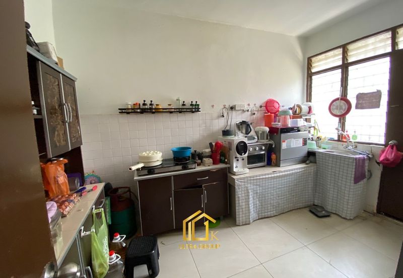 Seksyen 4, Shah Alam