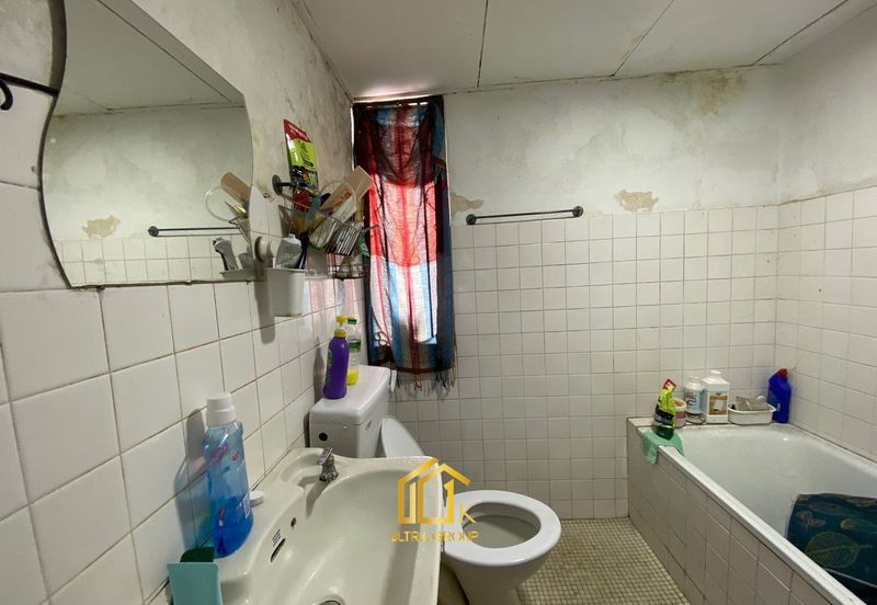 Seksyen 4, Shah Alam