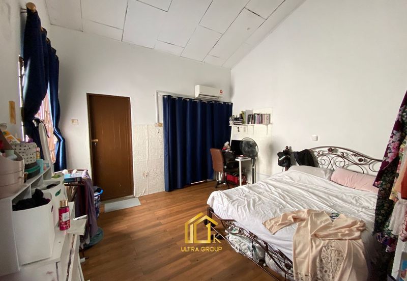 Seksyen 4, Shah Alam