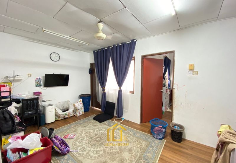 Seksyen 4, Shah Alam