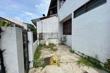 Seksyen 4, Shah Alam