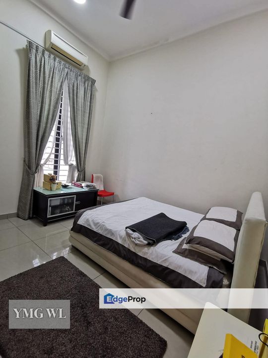 Kota Bayuemas Klang 2-Storey Semi-D Renovated TipTop Condition Ready Move In , Selangor, Klang