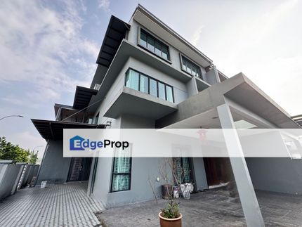 The Pearl Bandar Puteri 2.5-Storey Semi-D Renovated Extended Good Condition, Selangor, Klang