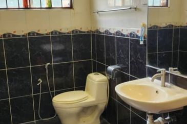 Port Klang (Pelabuhan Klang)