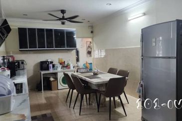 Port Klang (Pelabuhan Klang)