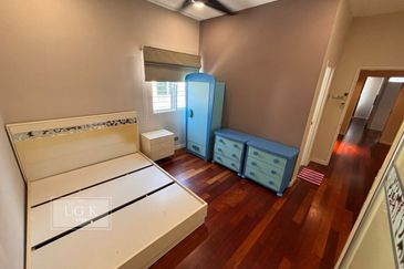 Jalan Cemara, Bandar Botanik