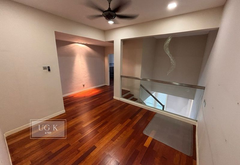 Jalan Cemara, Bandar Botanik