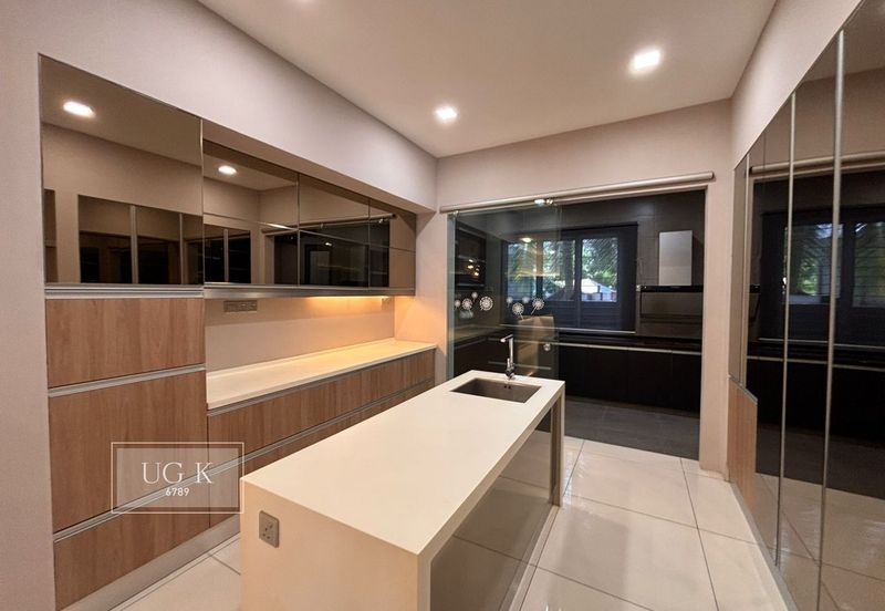 Jalan Cemara, Bandar Botanik