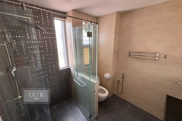 Jalan Cemara, Bandar Botanik