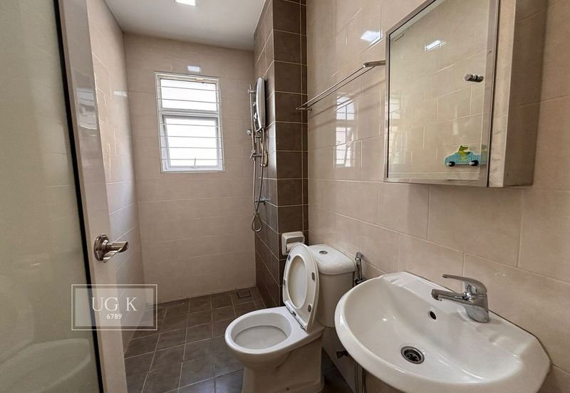 Jalan Cemara, Bandar Botanik