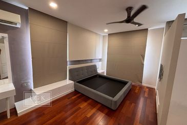 Jalan Cemara, Bandar Botanik