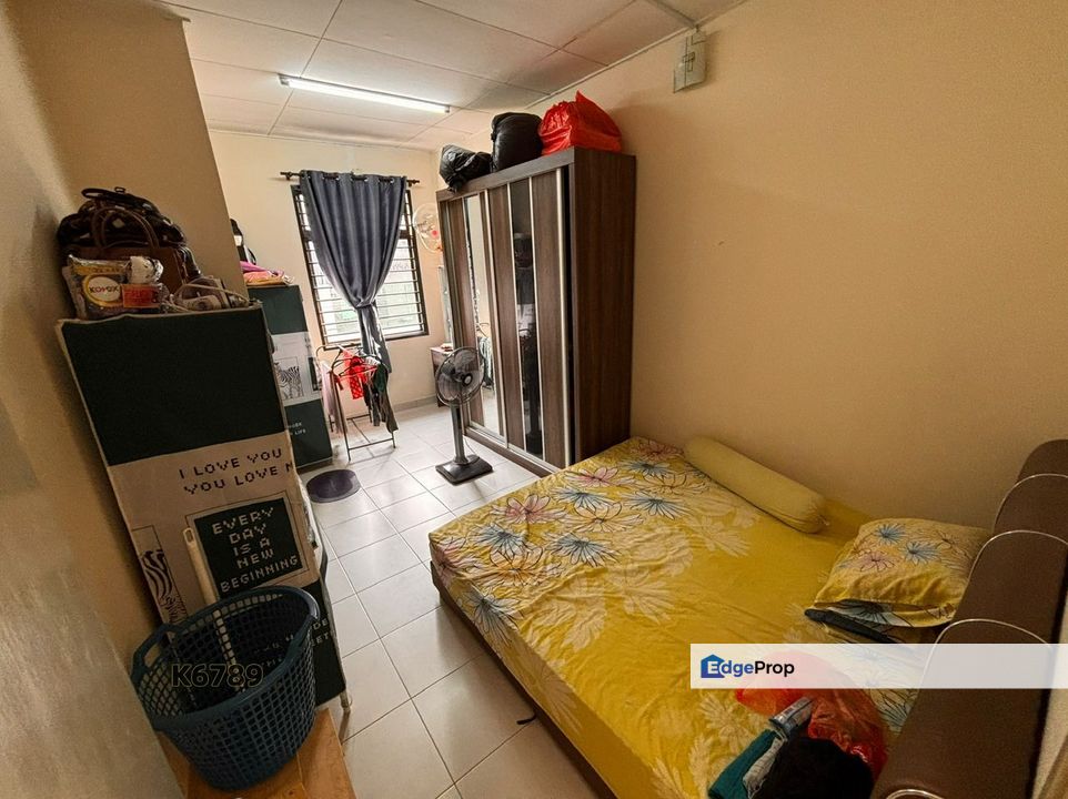 Jalan Gelang Bandar Puteri Klang 2-Storey 20x75 Basic Unit Good Condition , Selangor, Klang