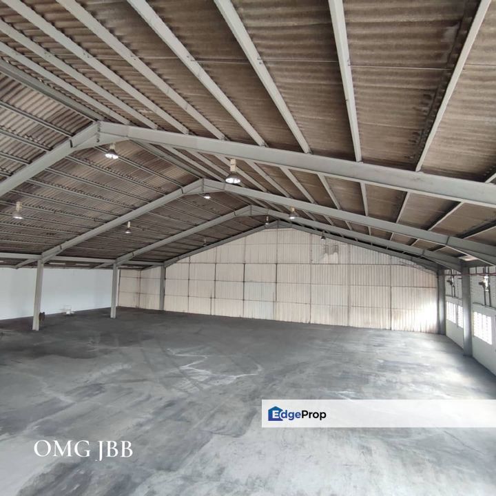Bukit Kemuning Shah Alam Factory Warehouse 300Amps Good Condition , Selangor, Shah Alam
