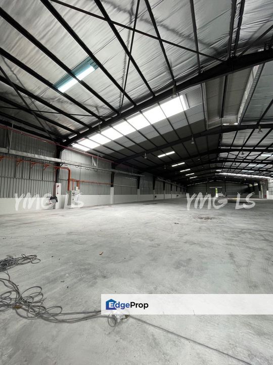Kawasan Perusahaan PKNS Pandamaran 1-Storey Factory Warehouse with CCC Good Condition , Selangor, Rawang
