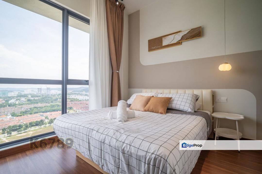 Sunsuria Residence Serviced Apartment 904sqft Fully Furnished Renovated Ready Move In , Selangor, Setia Alam/Alam Nusantara