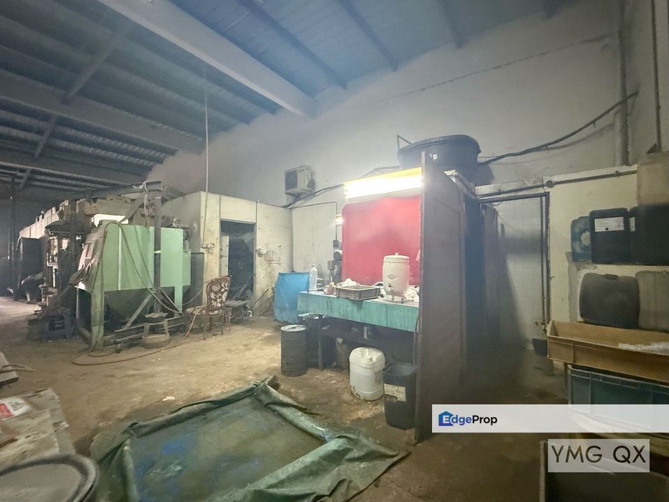 AMJ Industrial Park Kampung Jawa Single Storey Terrace Factory 25x80 Good Condition , Selangor, Shah Alam